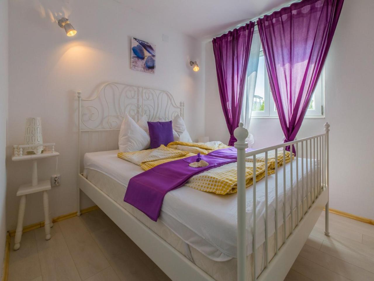 Apartments Lavarin Novi Vinodolski Exteriér fotografie