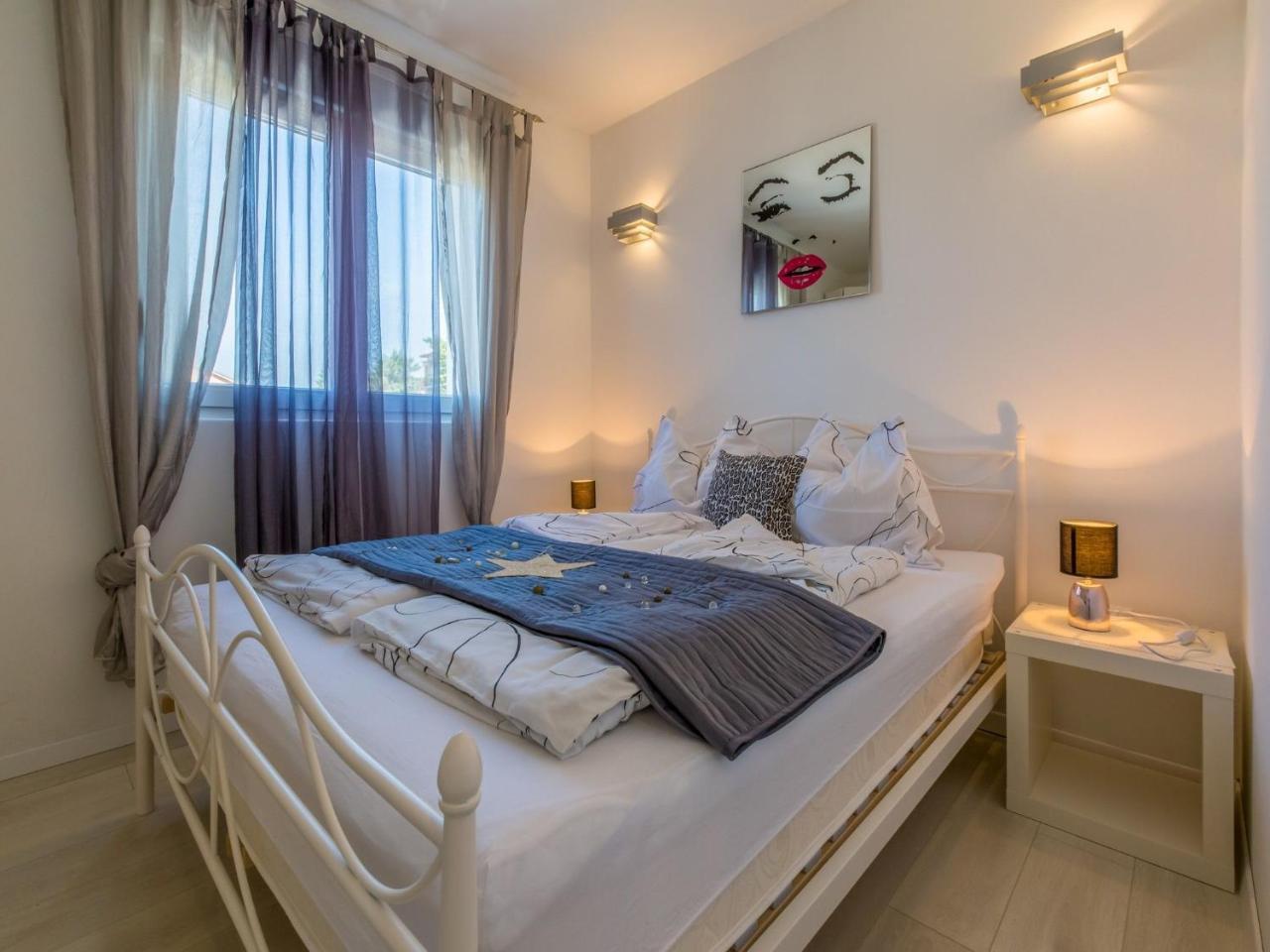 Apartments Lavarin Novi Vinodolski Exteriér fotografie